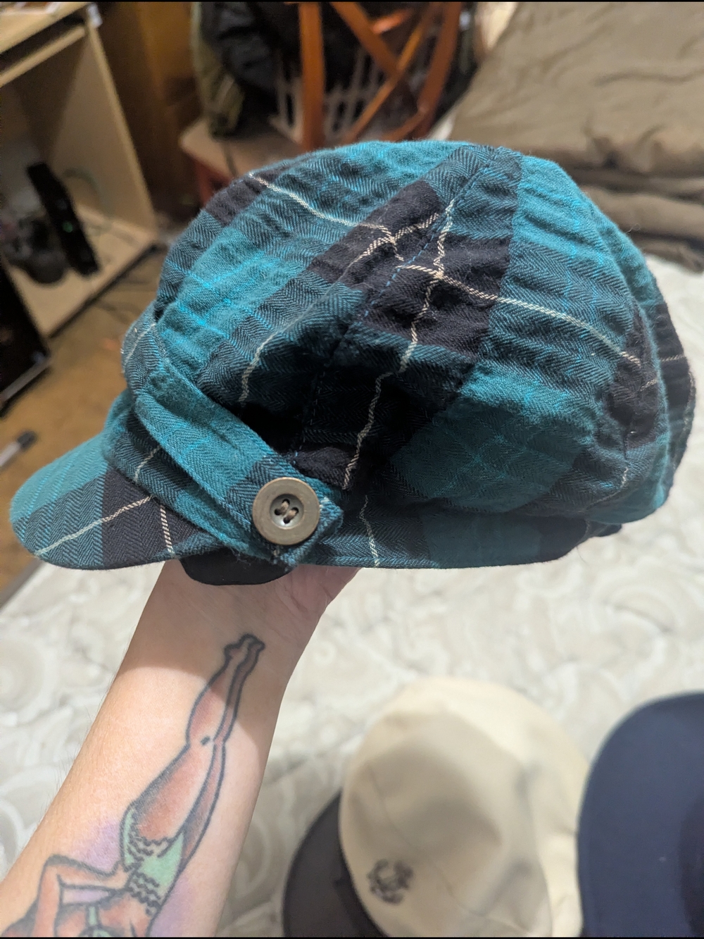 Plaid Newsboy Cap in Teal and Black - Unbranded
